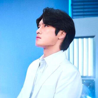 Tenor and musical actor Paek Intae 🐰 of Duetto/Ingihyunsang